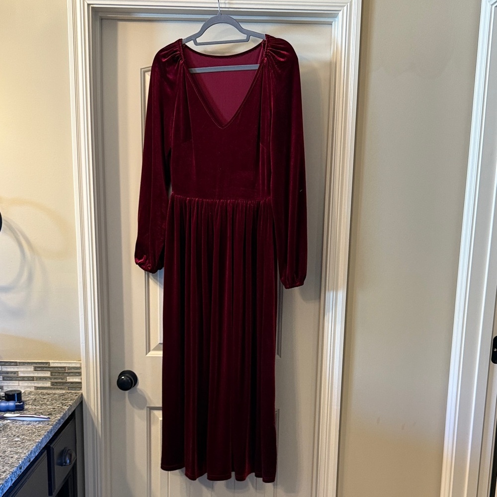 Elegant Burgundy Velvet Dress